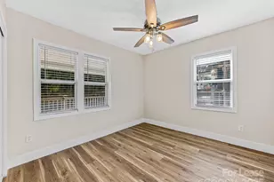 42 Forsythe St, Asheville, NC 28801 - Photo 16