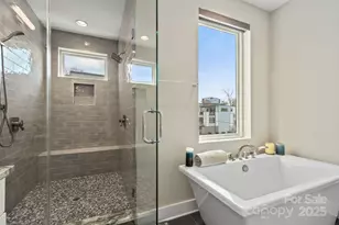 924 Westbrook Dr, Charlotte, NC 28202 - Photo 22