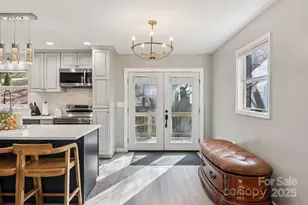 199 Davis Cove Rd, Waynesville, NC 28786 - Photo 8