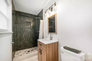 2333 Birchcrest Dr, Charlotte, NC 28205 - Photo 16