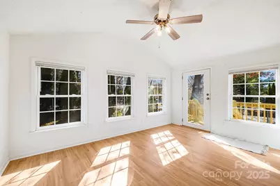 20 Luckenbach Drive, Fairview, NC 28730 - Photo 6
