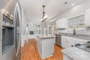 5923 Swanston Dr, Charlotte, NC 28269 - Photo 14