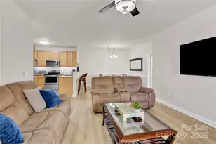 16348 Redstone Mountain Ln, Charlotte, NC 28277 - Photo 2