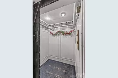 301 W 10th Street W #308, Charlotte, NC 28202 - Photo 40