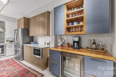 301 W 10th Street W #308, Charlotte, NC 28202 - Photo 14