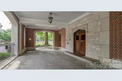 301 W 10th Street W #206, Charlotte, NC 28202 - Photo 26