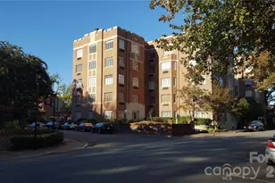 301 W 10th Street W, Charlotte, NC 28202 - Photo 4