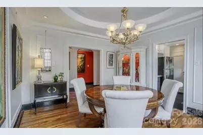 301 W 10th Street W #206, Charlotte, NC 28202 - Photo 6