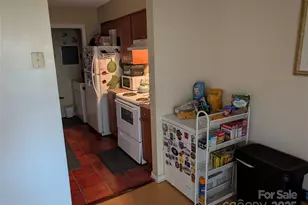 11023 Harrowfield Rd, Charlotte, NC 28226 - Photo 4