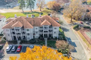 17919 Kings Point Dr, Cornelius, NC 28031 - Photo 30