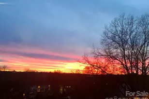 17919 Kings Point Dr, Cornelius, NC 28031 - Photo 1