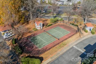 17919 Kings Point Dr, Cornelius, NC 28031 - Photo 42