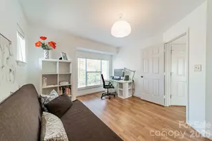 17919 Kings Point Dr, Cornelius, NC 28031 - Photo 26