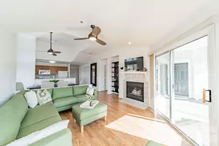 17919 Kings Point Dr, Cornelius, NC 28031 - Photo 18