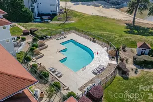 17919 Kings Point Dr, Cornelius, NC 28031 - Photo 38