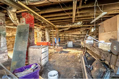 302 S Whitted Street, Hendersonville, NC 28739 - Photo 20