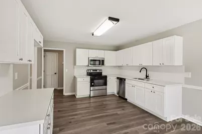 5618 All Saints Lane, Charlotte, NC 28226 - Photo 18