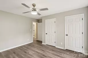 5618 All Saints Ln, Charlotte, NC 28226 - Photo 32