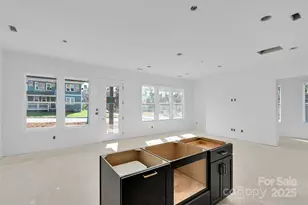 1024 Pryor St, Charlotte, NC 28208 - Photo 4