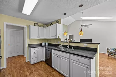 255 Stonehollow Road, Fletcher, NC 28732 - Photo 10