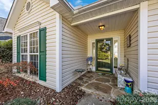 255 Stonehollow Rd, Fletcher, NC 28732 - Photo 2