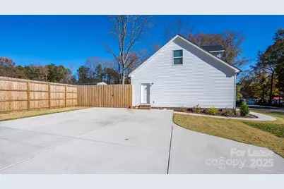 7039 Executive Circle, Denver, NC 28037 - Photo 46