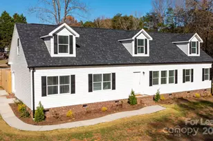 7039 Executive Cir, Denver, NC 28037 - Photo 1