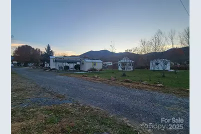 141 Pike Point, Waynesville, NC 28785 - Photo 22