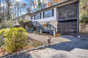 119 Long John Dr, Hendersonville, NC 28791 - Photo 1