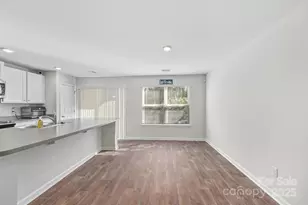 4712 Palm View Cir, North Charleston, SC 29418 - Photo 8