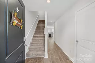 4712 Palm View Cir, North Charleston, SC 29418 - Photo 2