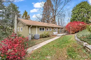 35 Fieldcrest Cir, Asheville, NC 28806 - Photo 22