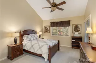 303 N Scarlet Oak Ln, Hendersonville, NC 28791 - Photo 18