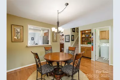 303 N Scarlet Oak Lane, Hendersonville, NC 28791 - Photo 12