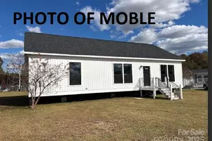 957 Martinat Dr NE, Morganton, NC 28655 - Photo 2