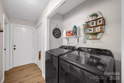 2581 Double Island Road, Green Mountain, NC 28740 - Photo 14