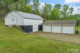 2581 Double Island Rd, Burnsville, NC 28740 - Photo 36