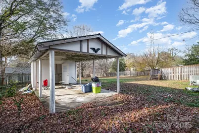 603 Old North Main Street, Clover, SC 29710 - Photo 16