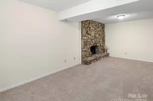 73 Oakmont Dr, Fairview, NC 28730 - Photo 20