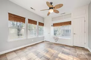 3818 Kalispell Ln, Charlotte, NC 28269 - Photo 12