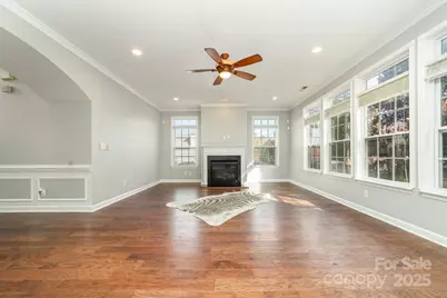 3818 Kalispell Lane, Charlotte, NC 28269 - Photo 2