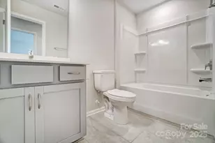 7407 Hodges Meadow Ln, Charlotte, NC 28213 - Photo 16