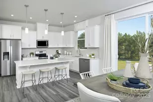 7407 Hodges Meadow Ln, Charlotte, NC 28213 - Photo 2