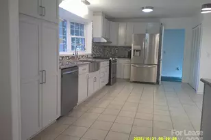 1820 12th St NE, Hickory, NC 28601 - Photo 6