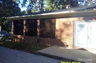 1820 12th St NE, Hickory, NC 28601 - Photo 2