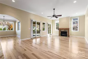 38 Chantilly Dr, Asheville, NC 28804 - Photo 10