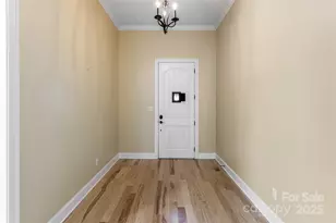 38 Chantilly Dr, Asheville, NC 28804 - Photo 6