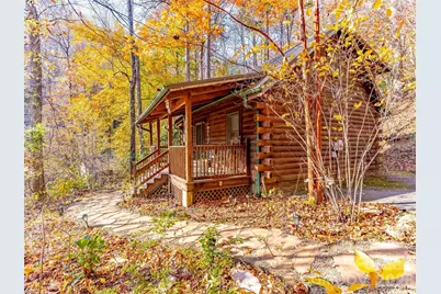 65 Charleston Harbor Drive, Saluda, NC 28773 - Photo 1