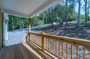 75 Windswept Ln, Hayesville, NC 28904 - Photo 4