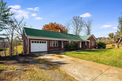 92 Parkway View Road, Mars Hill, NC 28754 - Photo 1